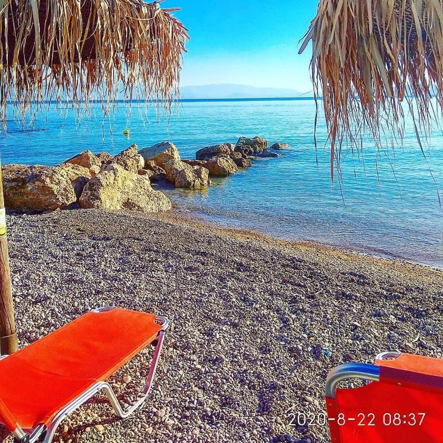 Marzi Beach And Bungalows Hotel Kokkónion Екстериор снимка