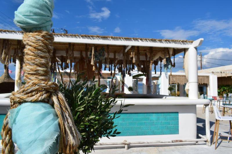 Marzi Beach And Bungalows Hotel Kokkónion Екстериор снимка