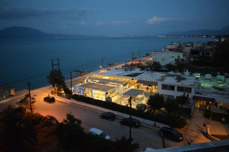 Marzi Beach And Bungalows Hotel Kokkónion Екстериор снимка